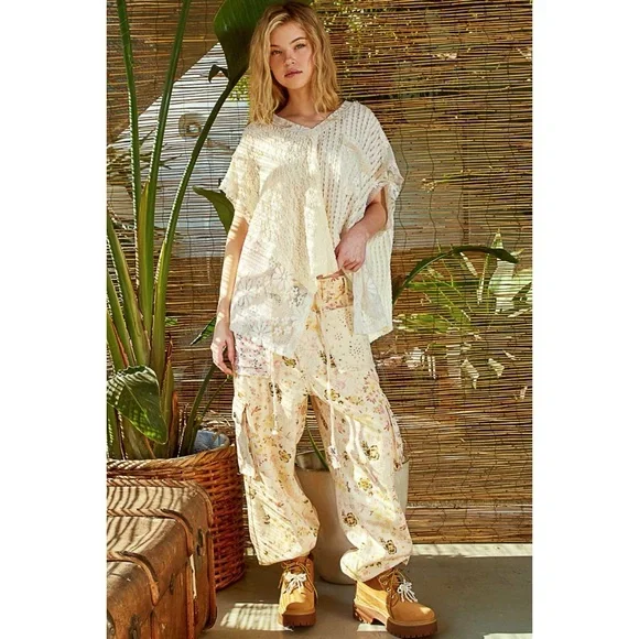 POL Cream Lace and Knit Short Sleeve Top - Picture 3 of 7